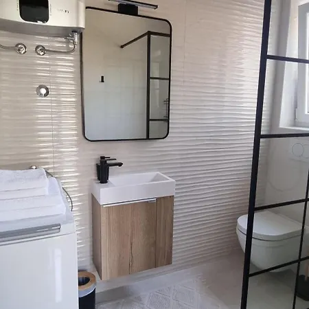 Nina Apartmán Novi Vinodolski