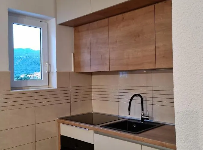 Nina Apartment *