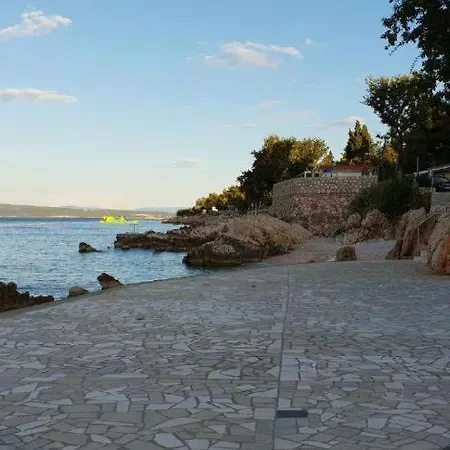 Nina Διαμέρισμα Novi Vinodolski
