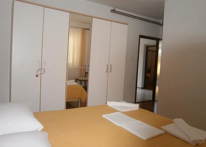 Nina Novi Vinodolski